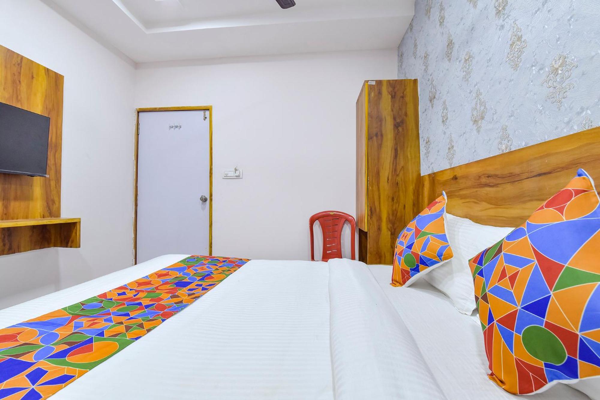 Fabhotel Star Ахмедабад Екстериор снимка